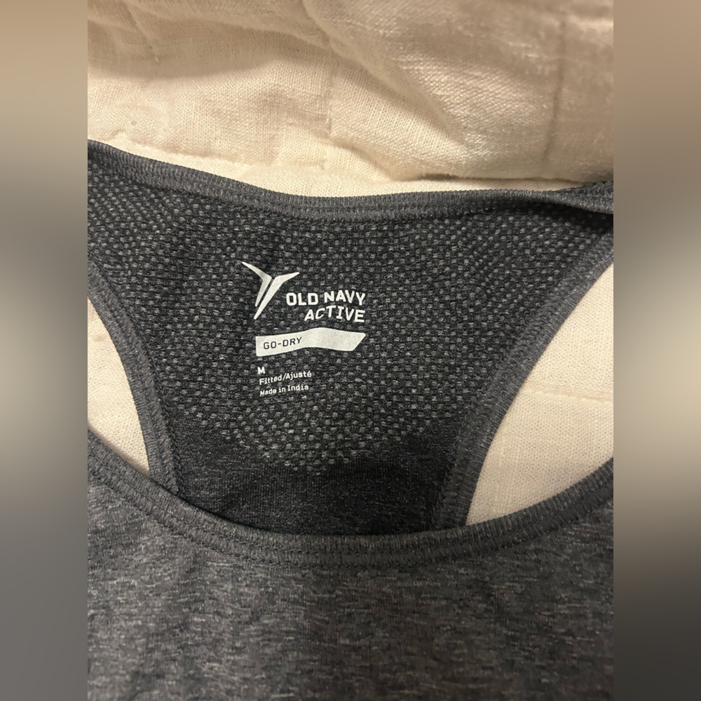 Old Navy Charcoal Performance Tank - Picture 2 of 3